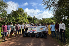 The village Panchayat curti Khandepar along with BDO Ponda held Cleanliness drive under the campaign Ek Din Ek Ghanta Ek Sath in the presence of Dy director panchayats Prasiddh Naik, BDO Subham Bhartu, Sarpanch Nilkanth Naik, Dy Sarpanch Praveenbano Tahasildar panch member Naveed Tahasildar, vp secretary sachin P Naik and villagers of curti khandepar Supported by dada vaidhya high school